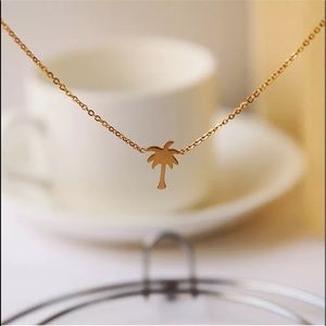 ✨ Gold Palm Tree Necklace